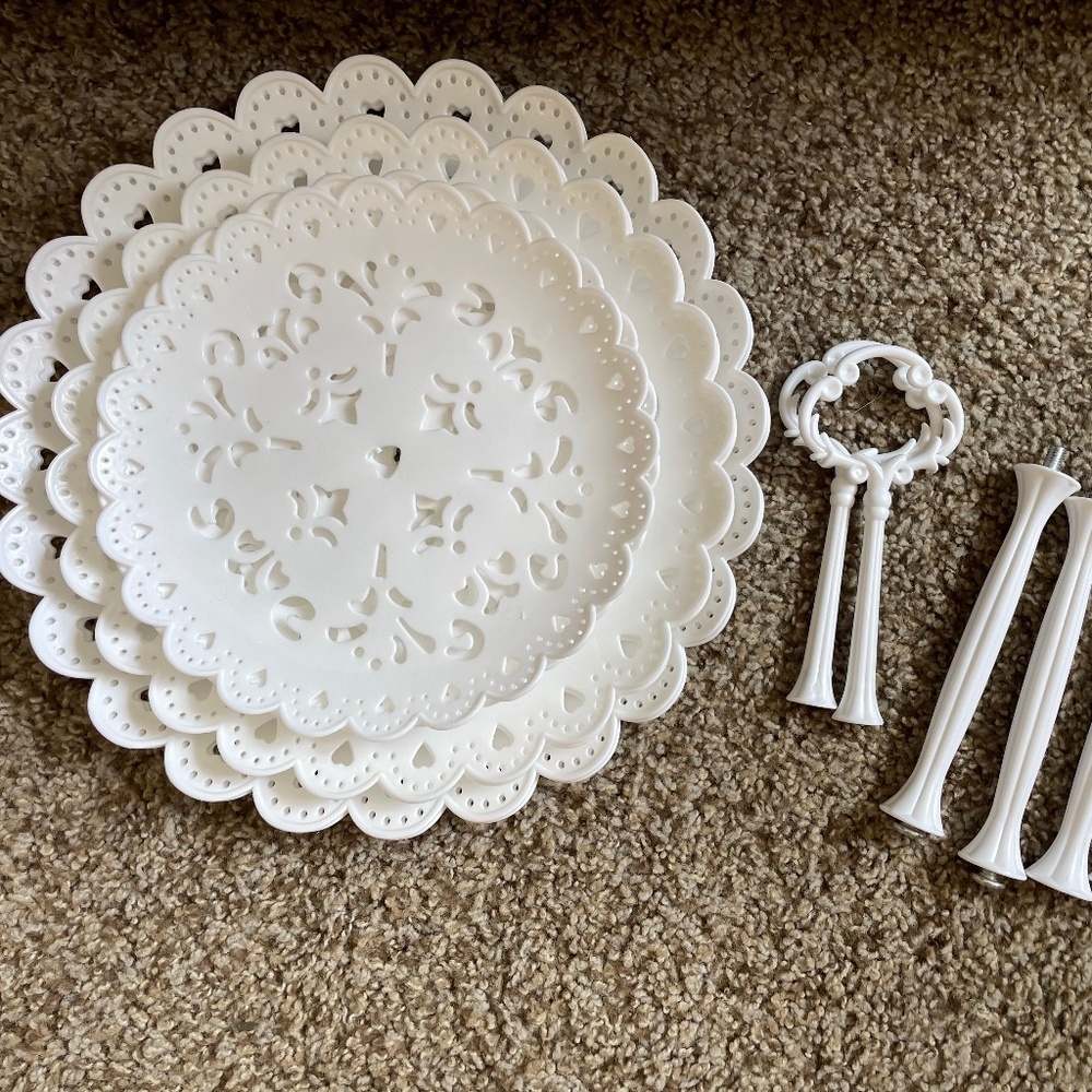 12-Piece Dessert Stand